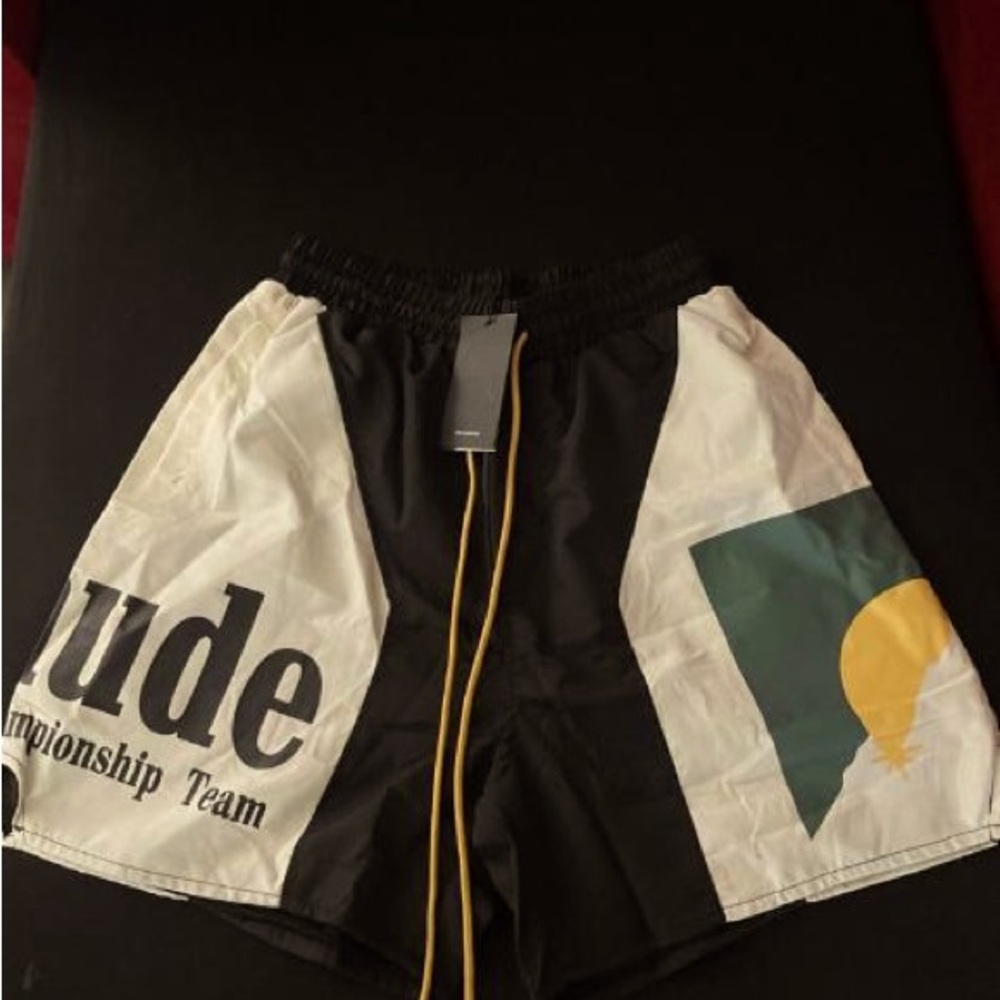 black rhude shorts (Meduim)